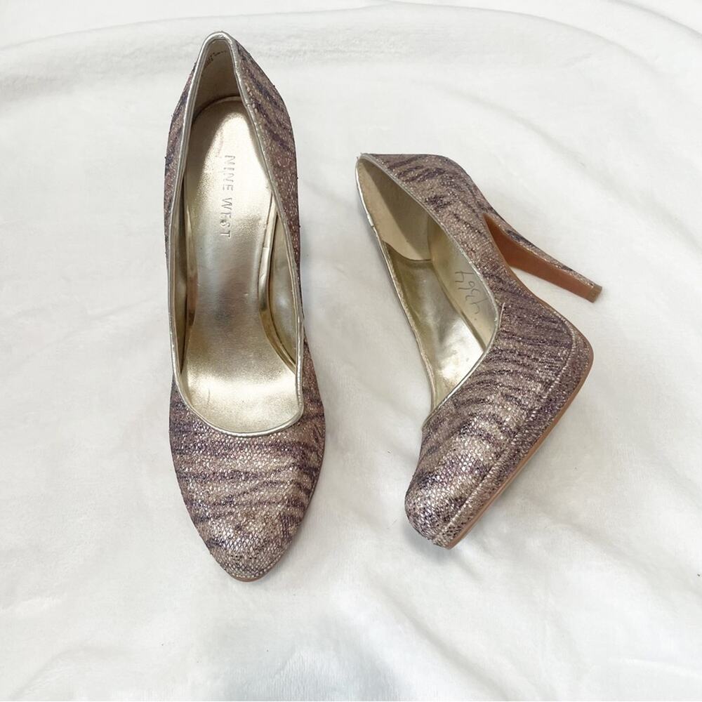 Nine West Rocha gold glitter animal print pumps size 7